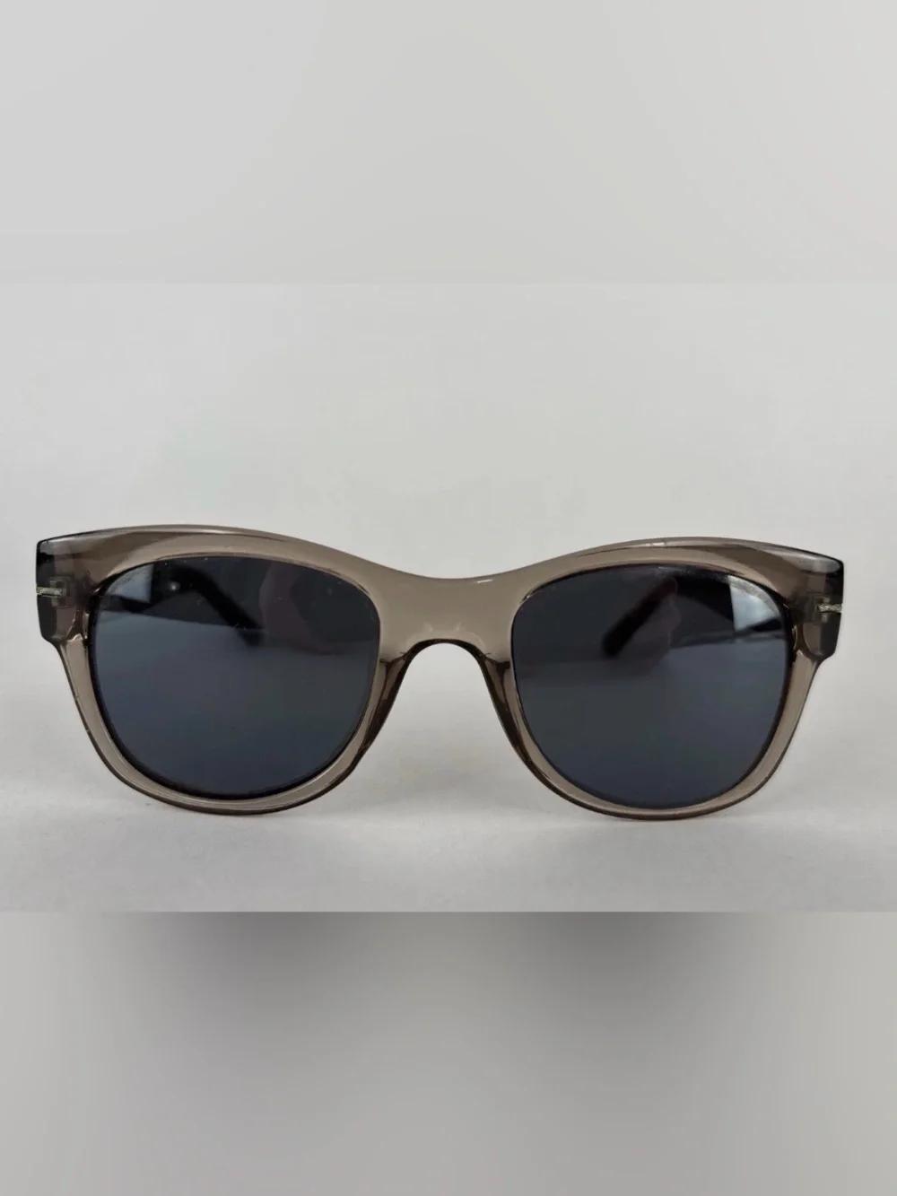 Fossil FW17 3584701712 Clear Gray Frame Sunglasses